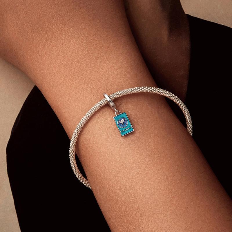 925 Sterling Silver Openable Passport Pendant For Travel