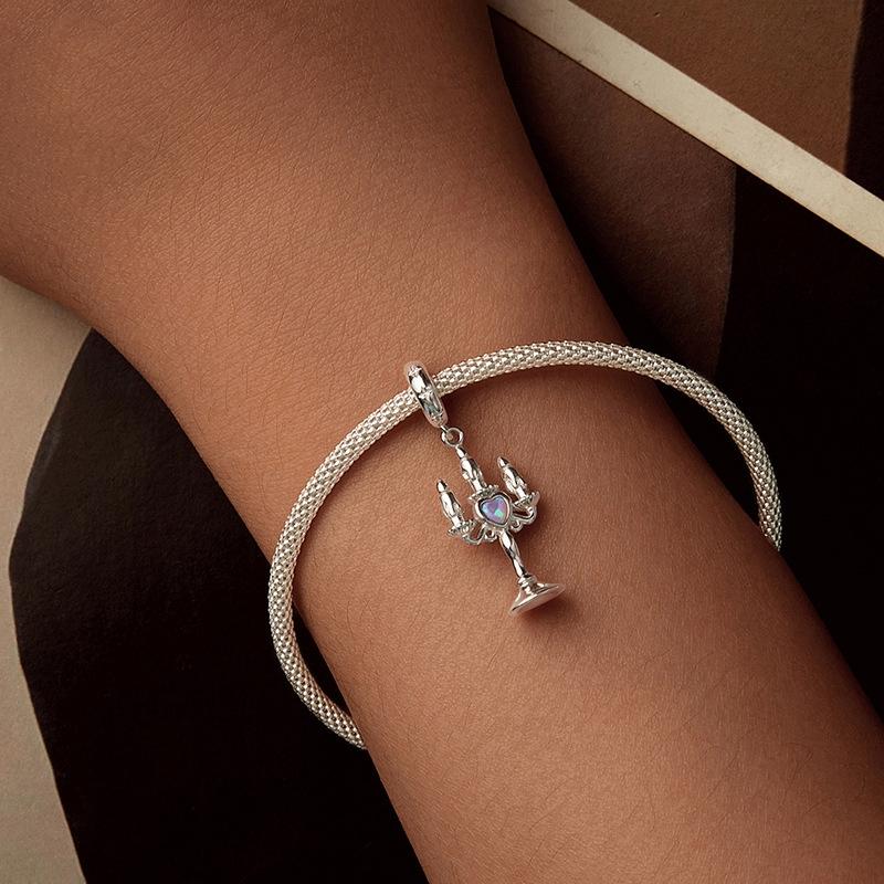 925 Sterling Silver Retro Pattern Candlestick Pendant In