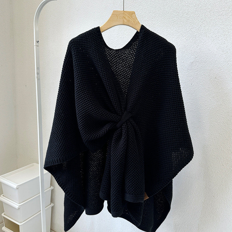 Black Luxurious Faux Cashmere Knitted Cape - Large Buckled 90 x 140 cm Women's Versatile Shawl