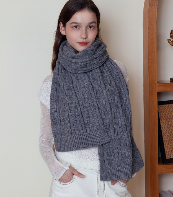 Gray Classic Textured Knit Scarf - Solid Color, Premium Soft Feel, Winter (176x26.5cm)