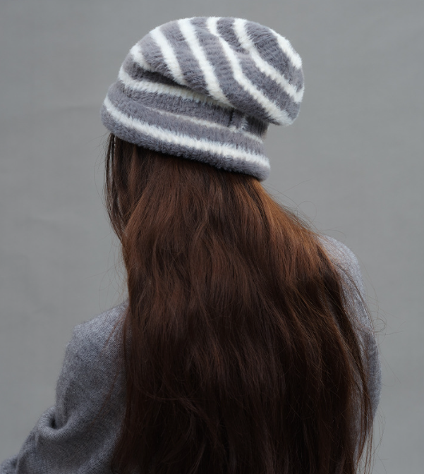 Trendy Dual-Tone Striped Beanie - Soft Plush Knit, Versatile Winter Cap (Gray and white)